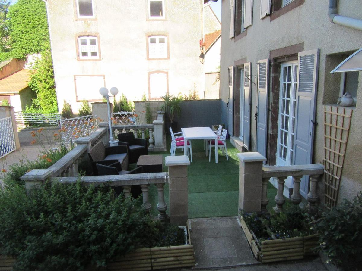 La Belle Endormie - Appartement B Fenetrange Eksteriør billede